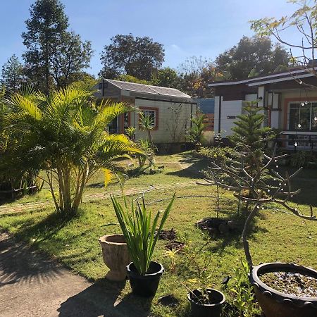 มุกดาสวรรค์ รีสอร์ท - Mukda Sawan Resort 莫拉限 外观 照片