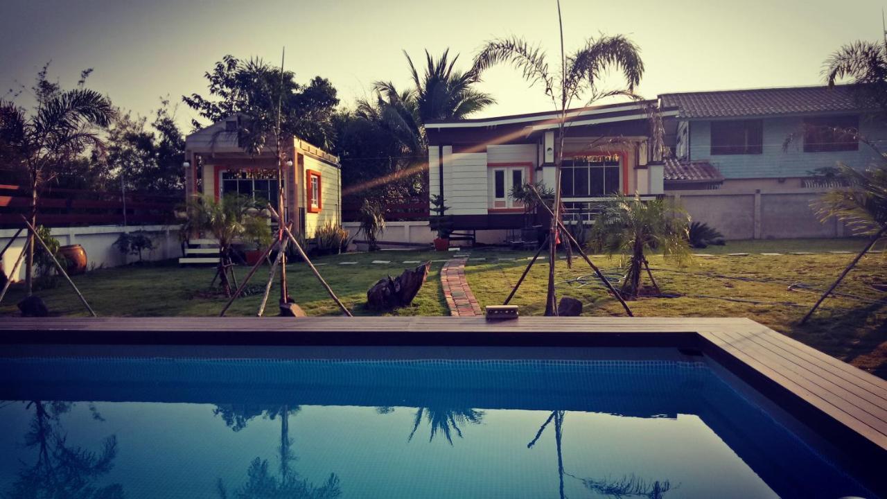 มุกดาสวรรค์ รีสอร์ท - Mukda Sawan Resort 莫拉限 外观 照片
