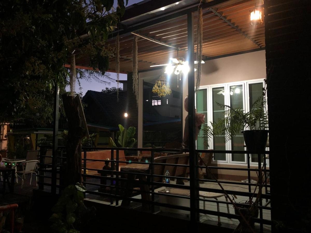 มุกดาสวรรค์ รีสอร์ท - Mukda Sawan Resort 莫拉限 外观 照片